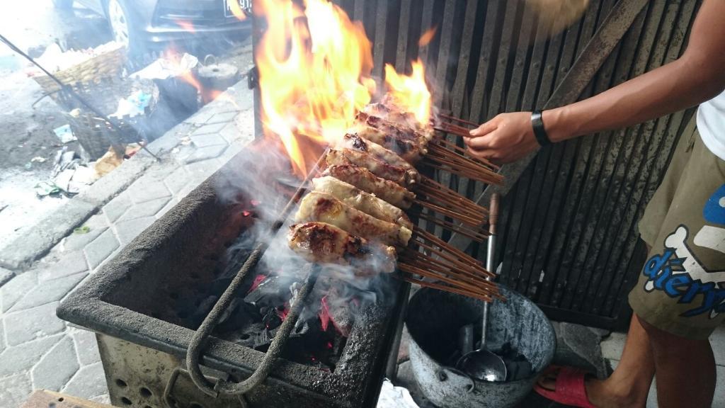 Sate Kambing Tambaksegaran